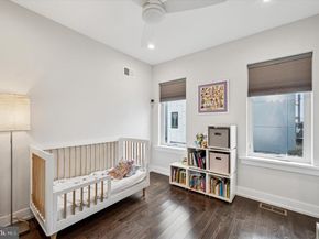 2537 Graduate Square, Philadelphia PA 19146