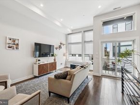2537 Graduate Square, Philadelphia PA 19146