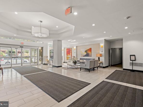 1225 Martha Custis Drive 1016, Alexandria VA 22302