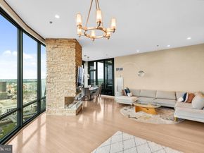 2101 Market Street PH02, Philadelphia PA 19103