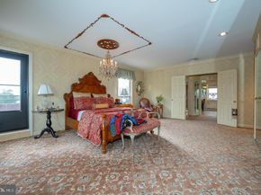 101 Cheswold Lane 5E, Haverford PA 19041