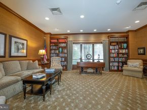 101 Cheswold Lane 5E, Haverford PA 19041