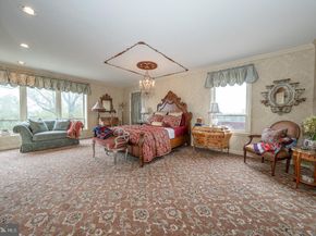101 Cheswold Lane 5E, Haverford PA 19041