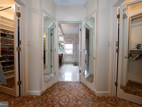 101 Cheswold Lane 5E, Haverford PA 19041