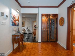101 Cheswold Lane 5E, Haverford PA 19041