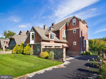 236 River Road
