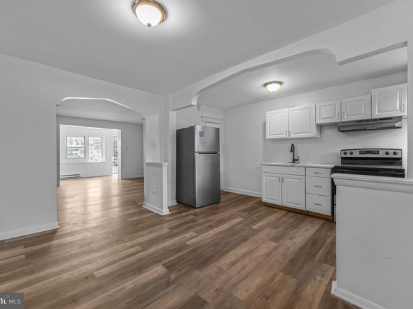 5648 Elmwood Avenue, Philadelphia PA 19143