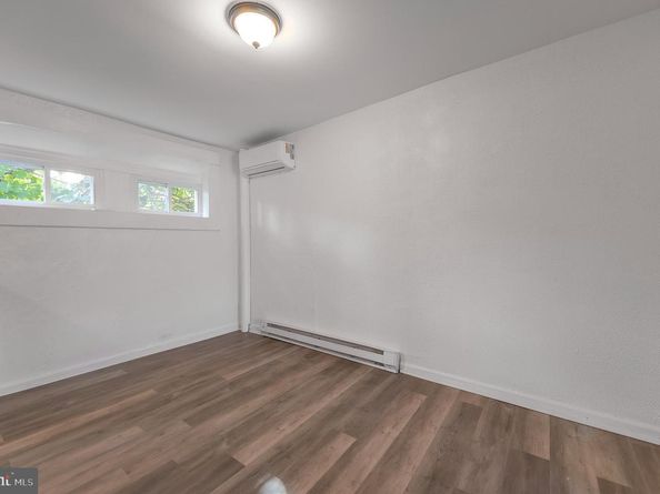 5648 Elmwood Avenue, Philadelphia PA 19143
