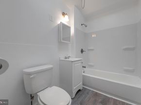 5648 Elmwood Avenue, Philadelphia PA 19143