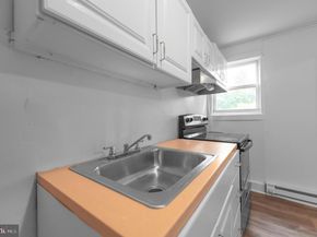 5648 Elmwood Avenue, Philadelphia PA 19143