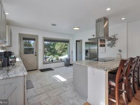 713 Ardsley Court, Yardley PA 19067