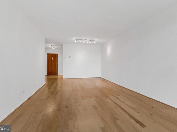 1425 4TH Street SW A714, Washington DC 20024