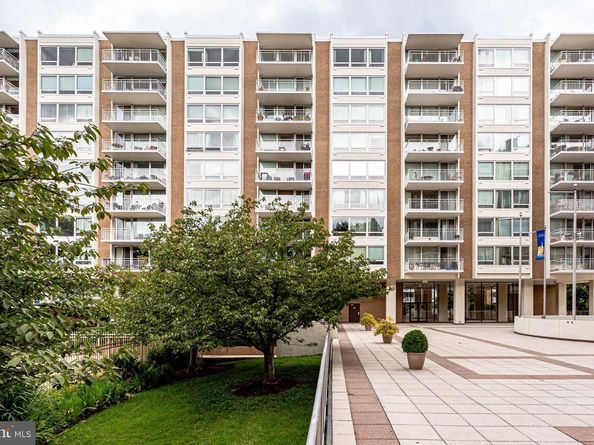 1425 4TH Street SW A714, Washington DC 20024