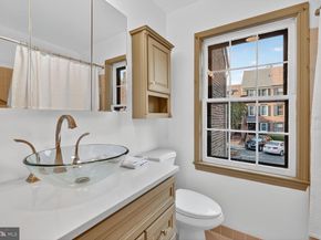 700 W Abingdon Court, Alexandria VA 22314