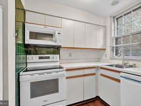 700 W Abingdon Court, Alexandria VA 22314