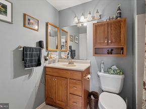 702 Society Place, Newtown PA 18940