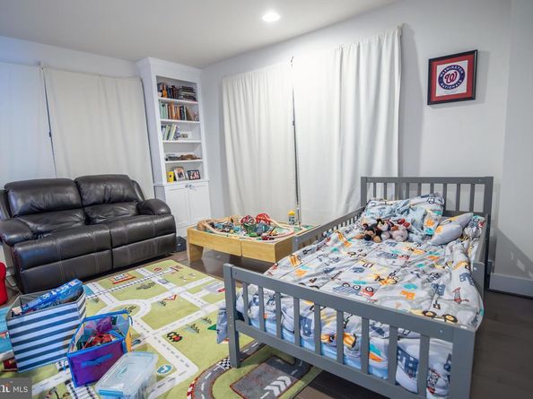 5138 Carters Lane, Alexandria VA 22311