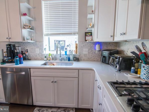 5138 Carters Lane, Alexandria VA 22311