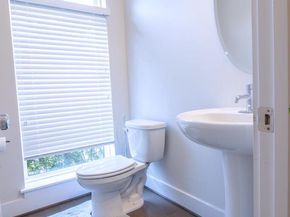 5138 Carters Lane, Alexandria VA 22311