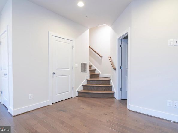 5138 Carters Lane, Alexandria VA 22311