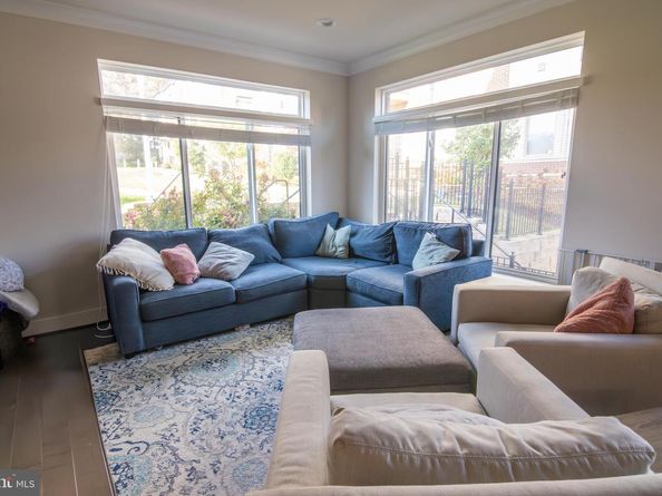 5138 Carters Lane, Alexandria VA 22311