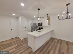 1727 Fitzwater Street B, Philadelphia PA 19146