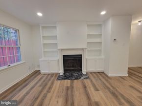 1727 Fitzwater Street B, Philadelphia PA 19146