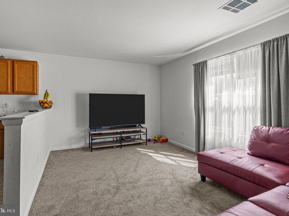 9428 Woodbridge Road, Philadelphia PA 19114