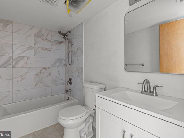 9428 Woodbridge Road, Philadelphia PA 19114