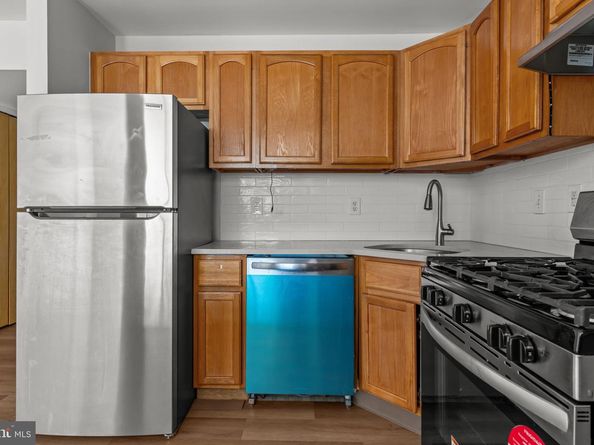 9428 Woodbridge Road, Philadelphia PA 19114