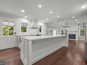 1434 Holcomb Road, Huntingdon Valley PA 19006