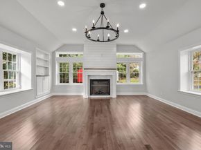 1434 Holcomb Road, Huntingdon Valley PA 19006