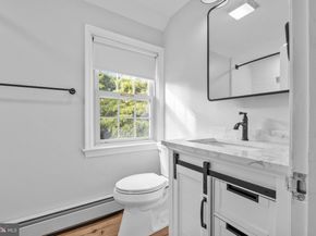 1434 Holcomb Road, Huntingdon Valley PA 19006