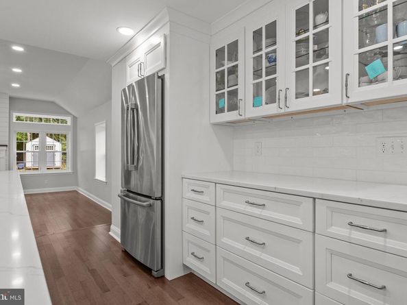 1434 Holcomb Road, Huntingdon Valley PA 19006