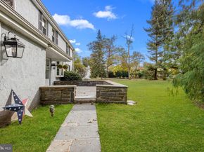 1434 Holcomb Road, Huntingdon Valley PA 19006