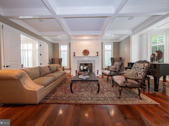 909 Waverly Road, Bryn Mawr PA 19010
