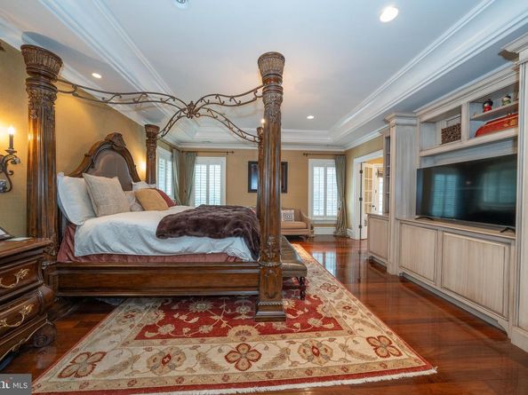 909 Waverly Road, Bryn Mawr PA 19010
