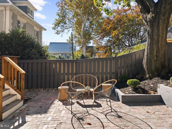 2602 36TH Place NW, Washington DC 20007