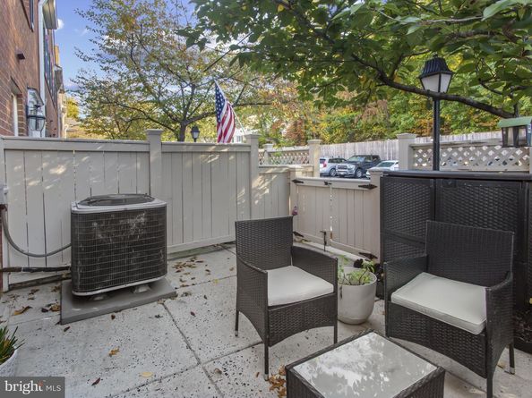 1267 N Van Dorn Street, Alexandria VA 22304