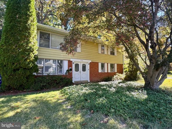 206 Ross Drive SW, Vienna VA 22180