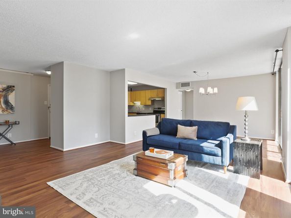 6800 Fleetwood Road 420, Mclean VA 22101