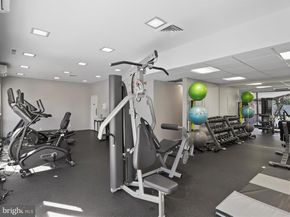 6800 Fleetwood Road 420, Mclean VA 22101