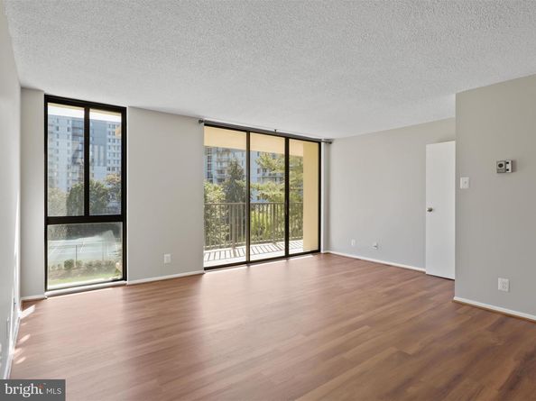 6800 Fleetwood Road 420, Mclean VA 22101