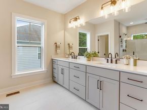 5815 2nd Street S, Arlington VA 22204