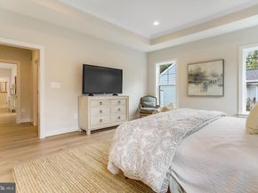 5815 2nd Street S, Arlington VA 22204