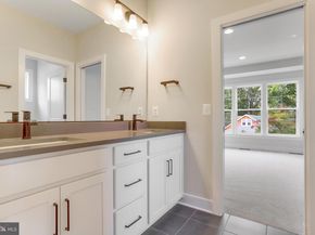 5815 2nd Street S, Arlington VA 22204