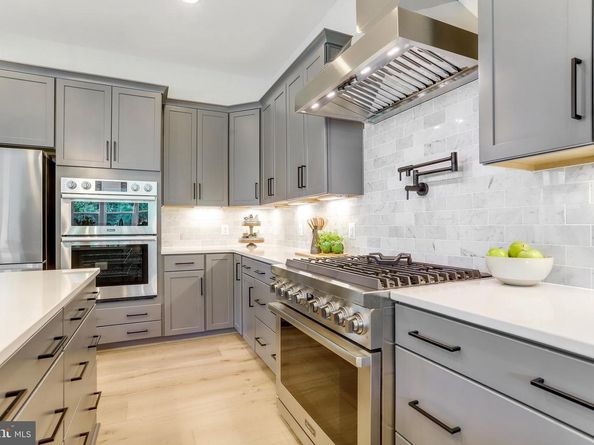 5815 2nd Street S, Arlington VA 22204