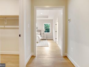 5815 2nd Street S, Arlington VA 22204