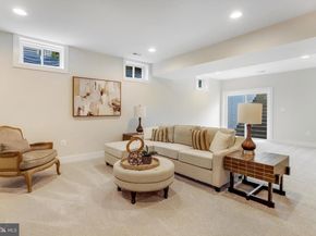 5815 2nd Street S, Arlington VA 22204