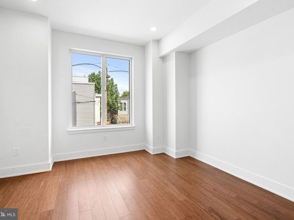 2650 Earp Street, Philadelphia PA 19146